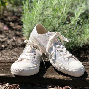 Converse Chuck Taylor Iridescent Low Top 9M